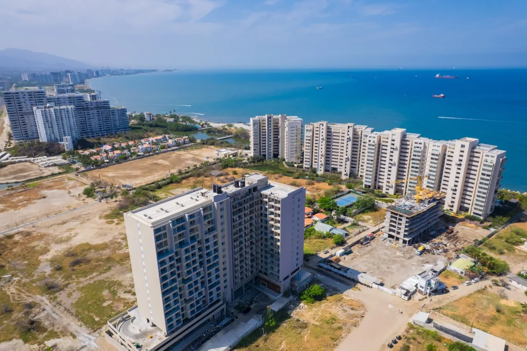 Construcion motor que impulsa el crecimiento económico de Santa Marta